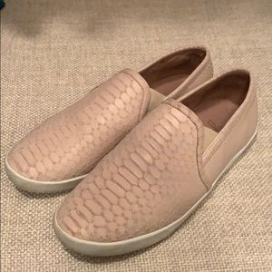 Joie Kidmore slip on sneaker
